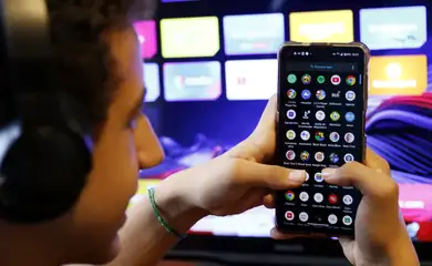 Brasília (DF), 27/01/2025 - Crianças com perfil aberto em redes sociais. Ian Fernandes de Alencar. Foto: Bruno Peres/Agência Brasil