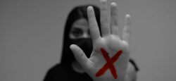 O movimento ressalta ainda que cada feminicídio representa uma grave violação dos direitos humanos