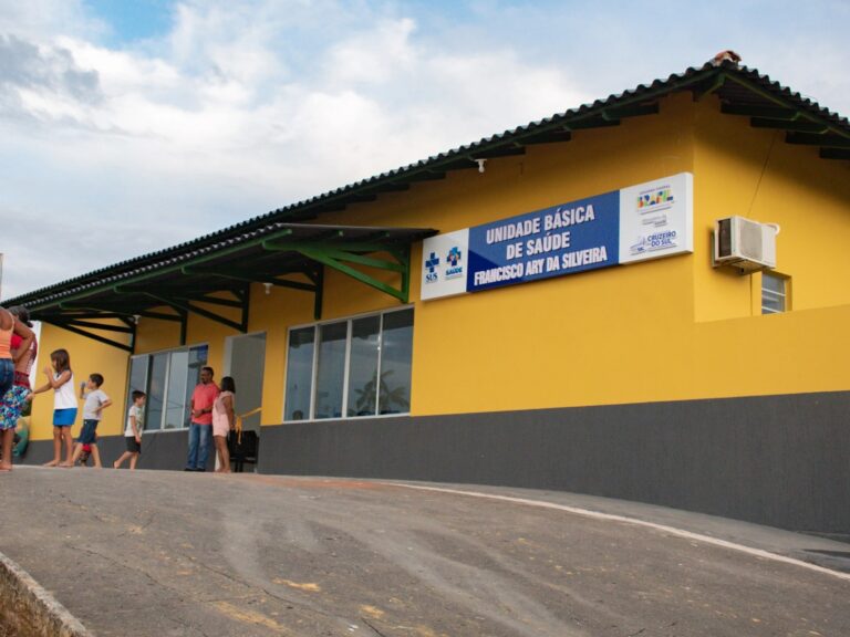 Cruzeiro do Sul mantém duas UBS e limpeza pública no ponto facultativo