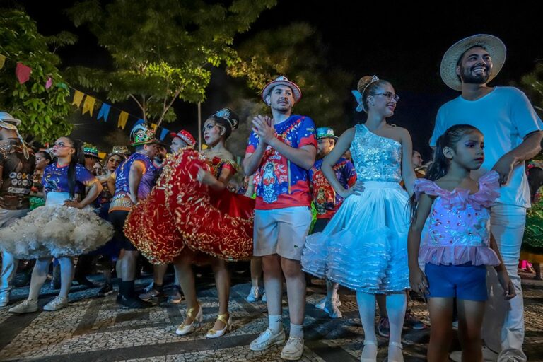 Esquenta Junino 2026 abre temporada cultural com quadrilhas no Acre