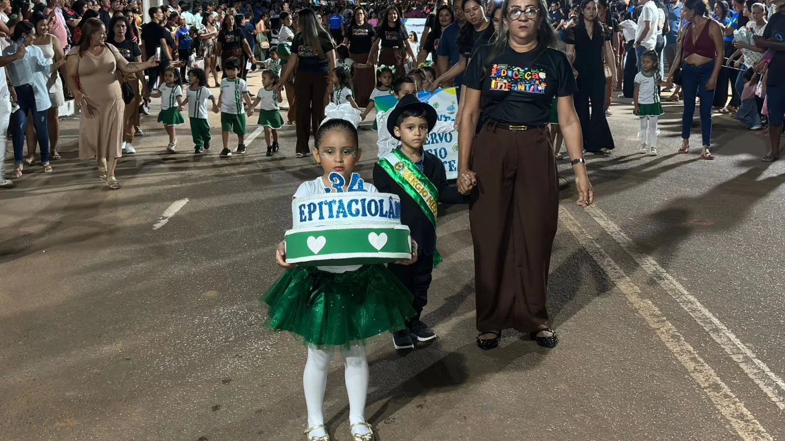 Epitaciolândia celebra 34 anos com desfile e diversidade cultural