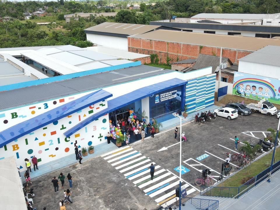 Prefeito Tião Bocalom encerra gestão com entrega de creche