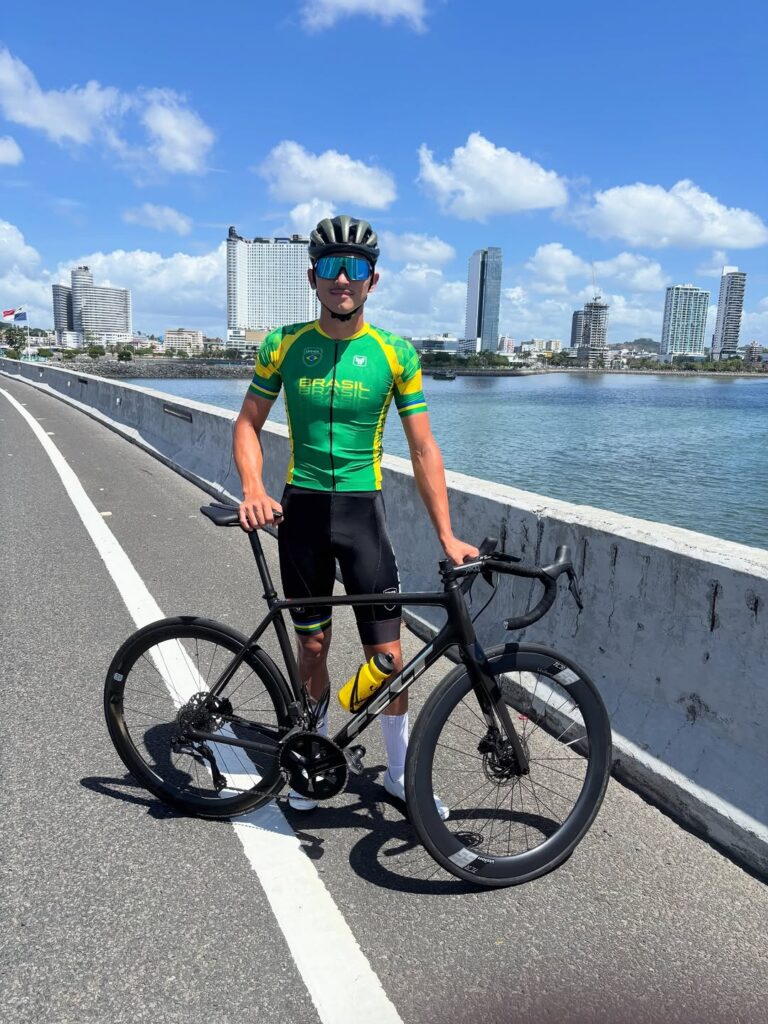 Acreano conquista medalha inédita no Sul-Americano de Ciclismo