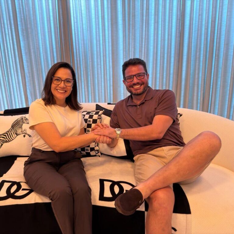 Gladson Cameli recebe Mailza Assis e projeta futuro político do Acre