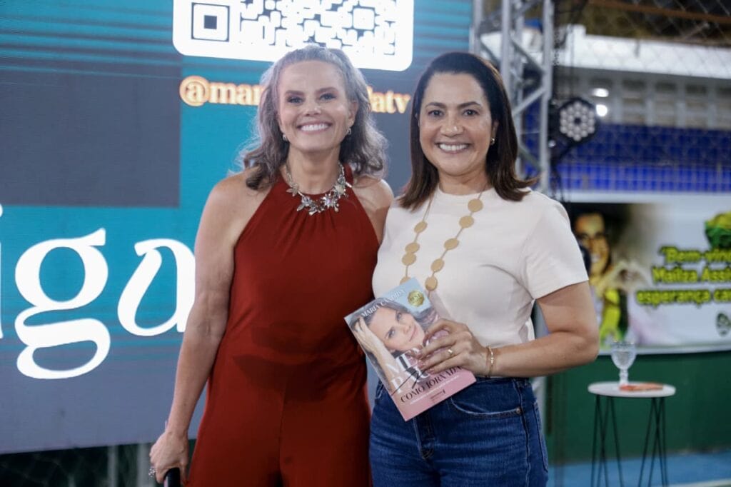 Governadora Mailza destaca liderança feminina em agenda no interior