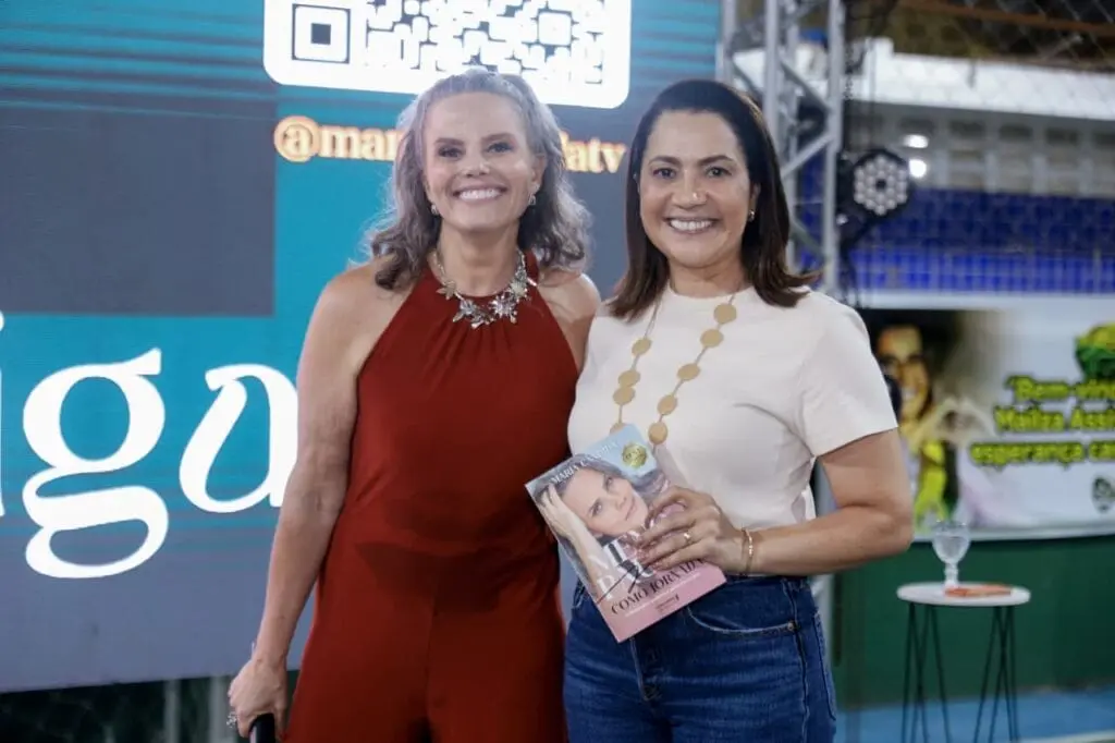 Governadora Mailza destaca liderança feminina em agenda no interior