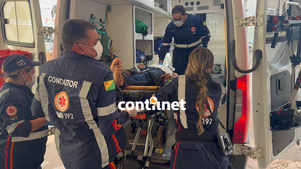 Motociclista fica em estado grave após colidir com carreta na BR-364