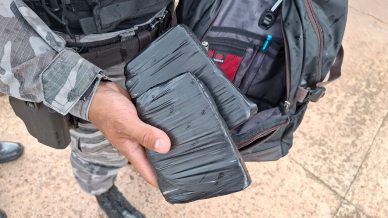 Advogado Com Drogas (16)