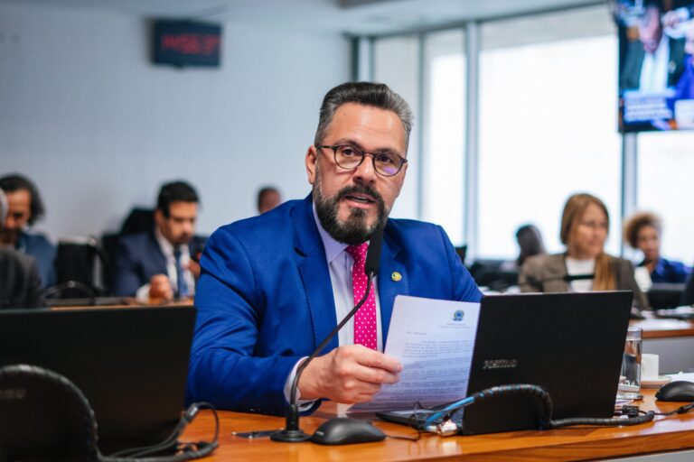 Projeto de Alan Rick prevê menos imposto para produtor que preserva