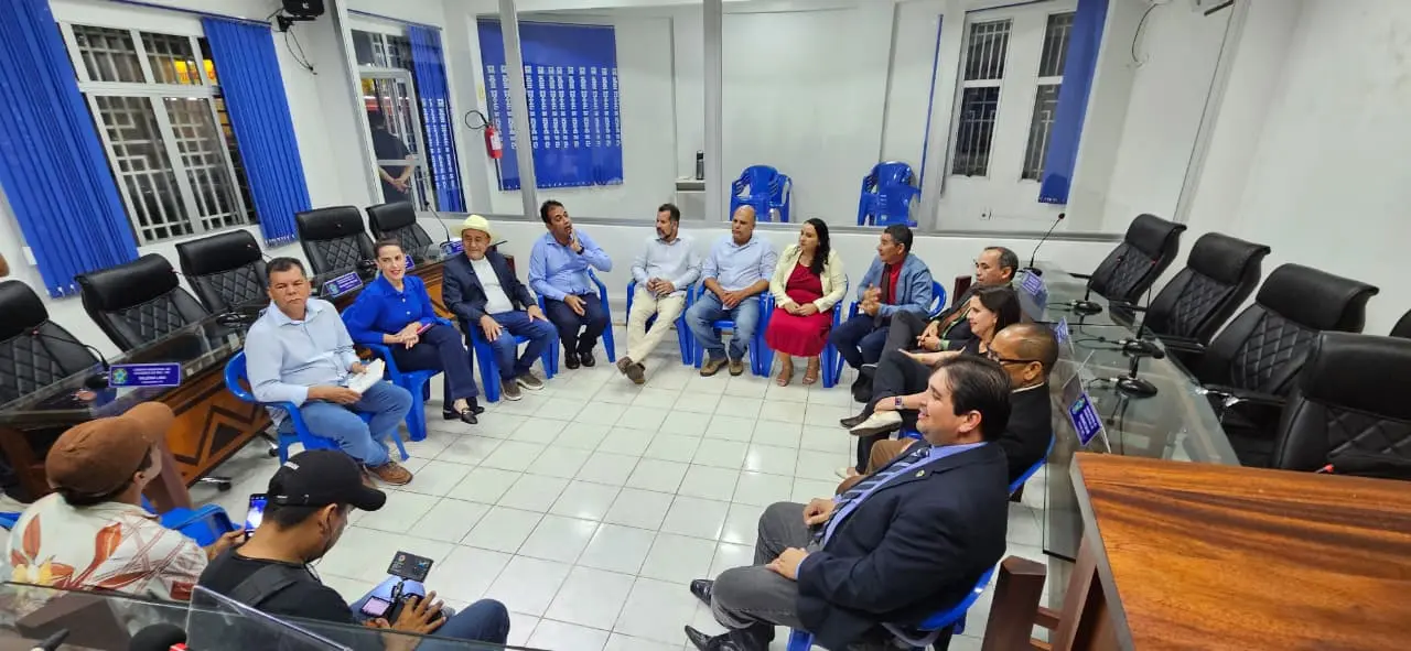 "Em Cruzeiro do Sul, Bocalom diz que deixou prefeitura para “missão maior”