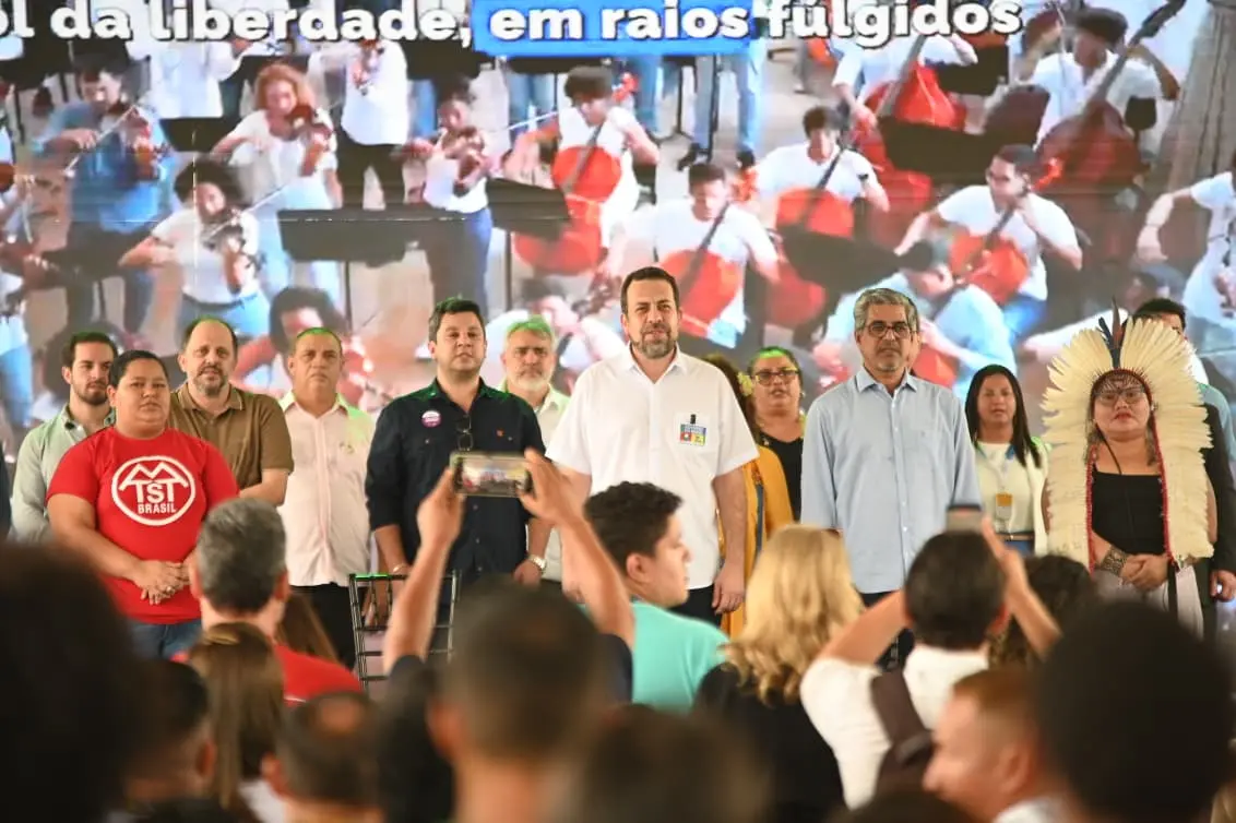 Boulos critica ausência de prefeito e governadora em evento do governo Lula