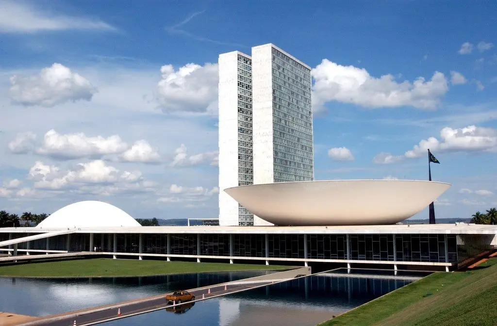 Qual foi a nota de corte do concurso Câmara dos Deputados?