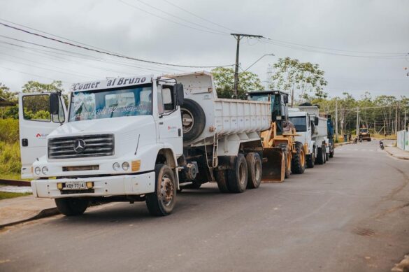 Cruzeiro do Sul Zequinha Lima (6) Prefeitura de Cruzeiro do Sul inicia mutirão de limpeza após cheia do rio