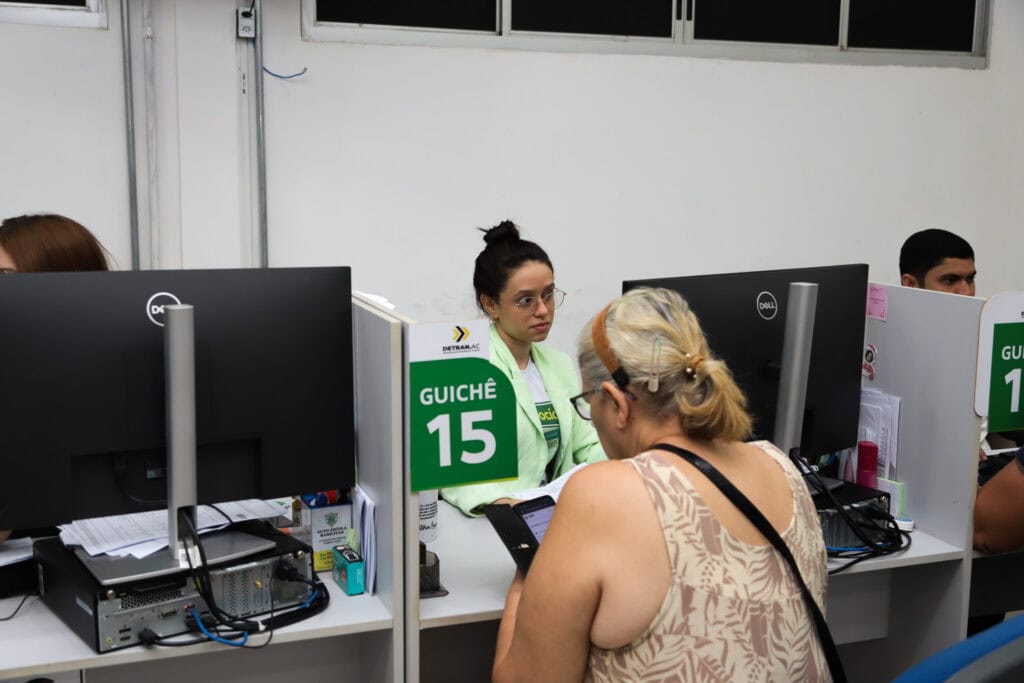 Detran/AC alerta para sites falsos e tentativas de golpe na CNH Social 2026