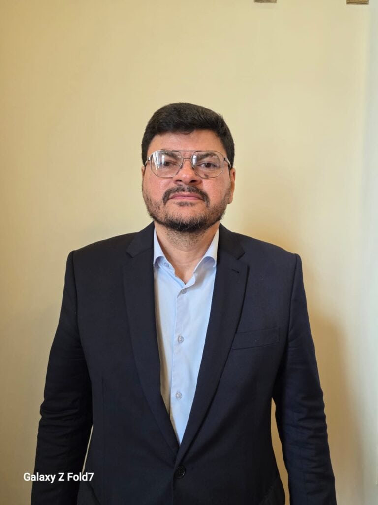 Dougllas Jonathan Santiago