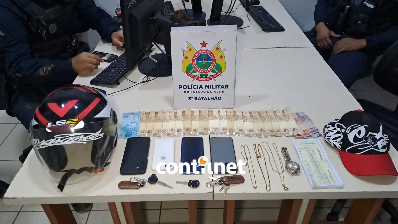 Trio é preso após Força Tática frustrar sequestro e resgatar vítima na capital