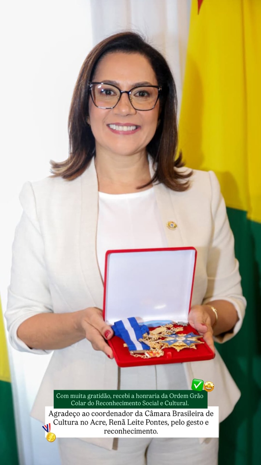 Mailza recebe honrarias da CGE e da Câmara Brasileira de Cultura