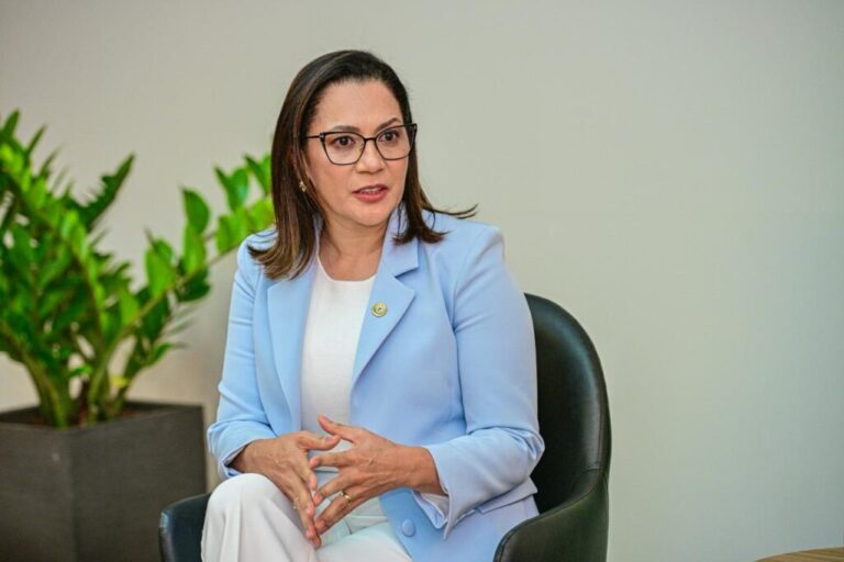 Mailza e MPAC definem prioridades para proteção de crianças no Acre