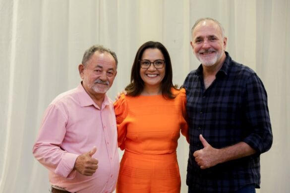 Mailza se reúne com deputados e prefeitos da base: "Diálogo"