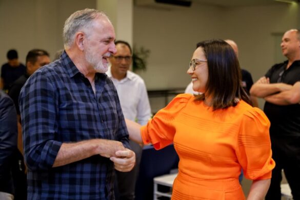 Mailza se reúne com deputados e prefeitos da base: "Diálogo"