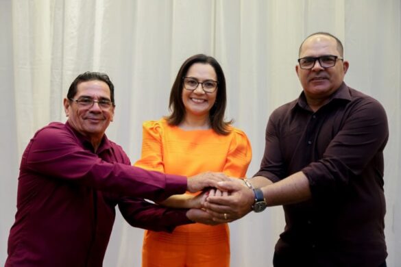 Mailza se reúne com deputados e prefeitos da base: "Diálogo"