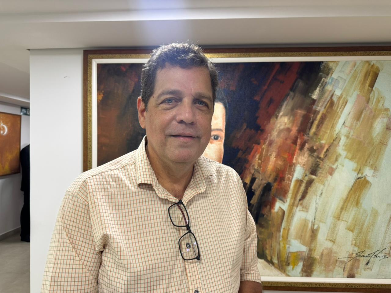 Sobre a disputa pelo Senado, Rocha destacou que a renovação da Casa é fundamental para o país