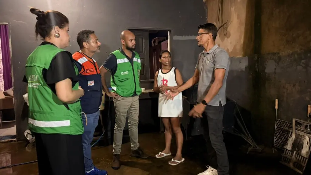 Governo presta assistência a famílias atingidas por chuva em Rio Branco