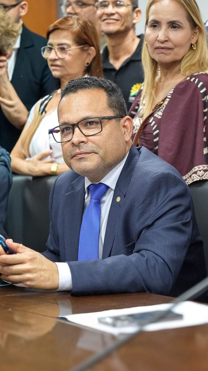 Wha“Esse é o nosso compromisso”, diz Tadeu Hassem ao votar a favor de reajuste a servidores públicostsApp Image 2026 04 02 At 11.03.48