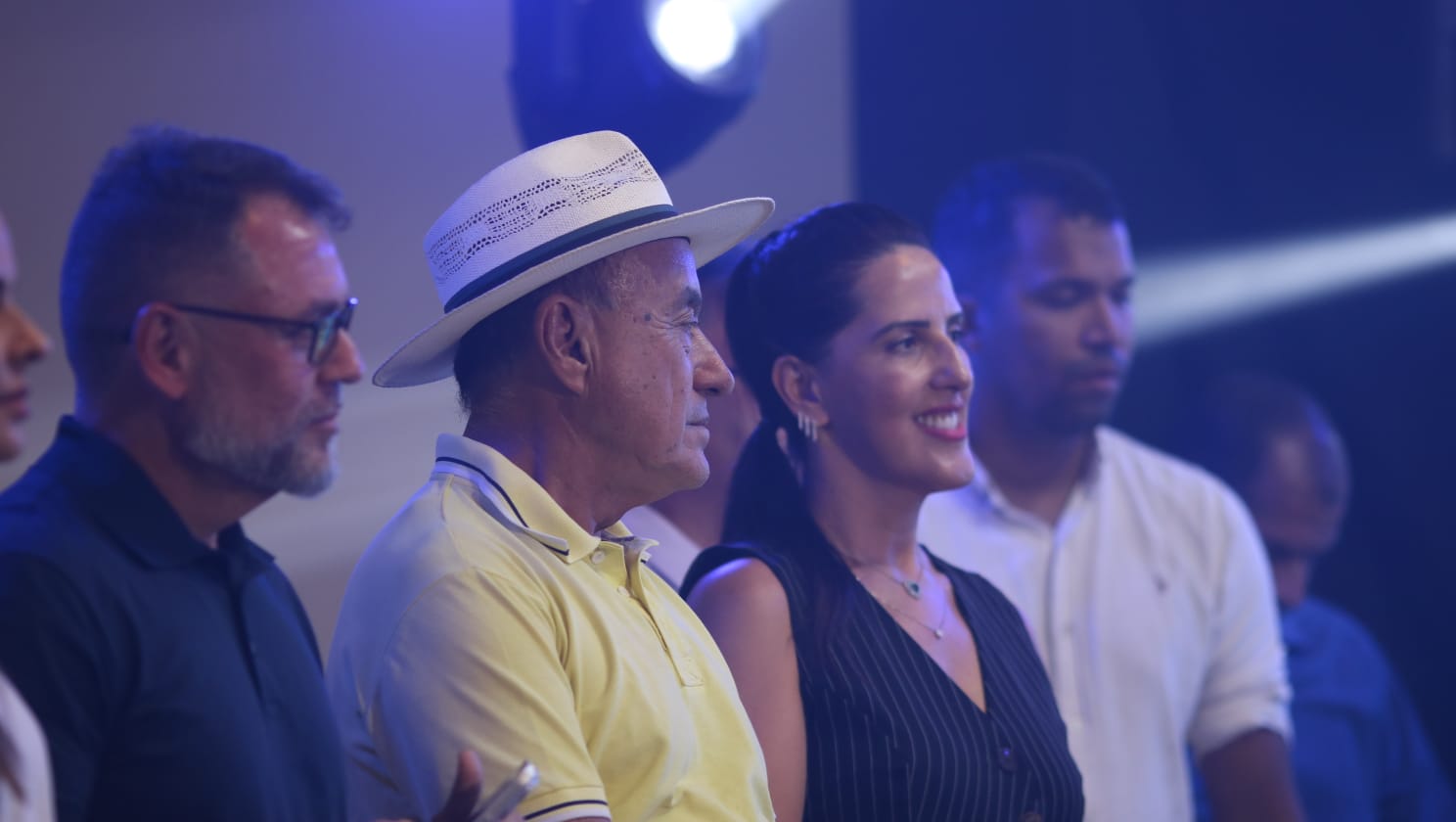 Bocalom diz que ainda vai definir vice e afirma que gostaria de “alguém como Alysson” na chapa