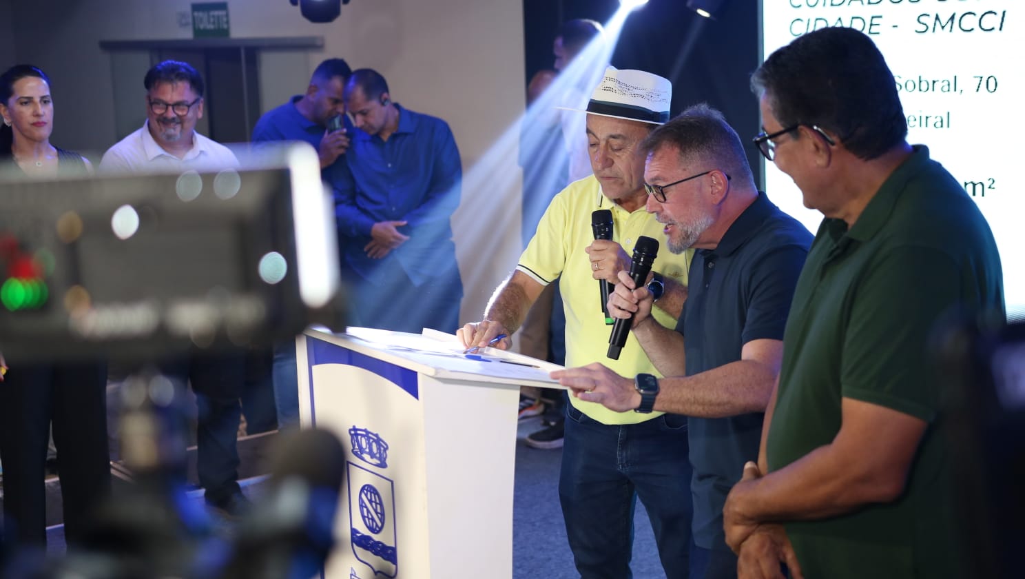 Bocalom diz que ainda vai definir vice e afirma que gostaria de “alguém como Alysson” na chapa