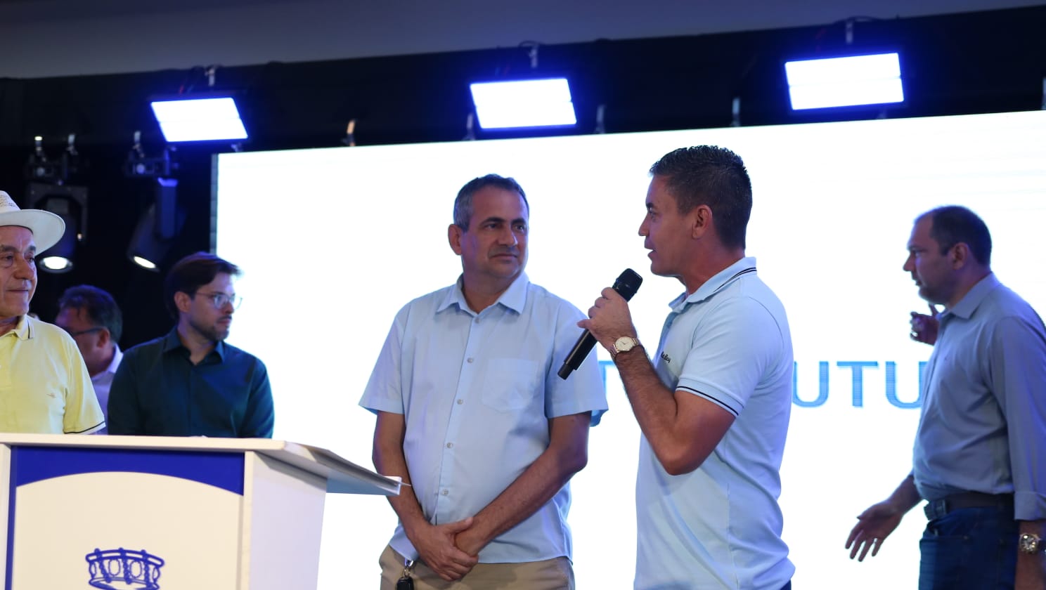 Prefeitura de Rio Branco autoriza mais de R$ 3,3 milhões em obras de pavimentação