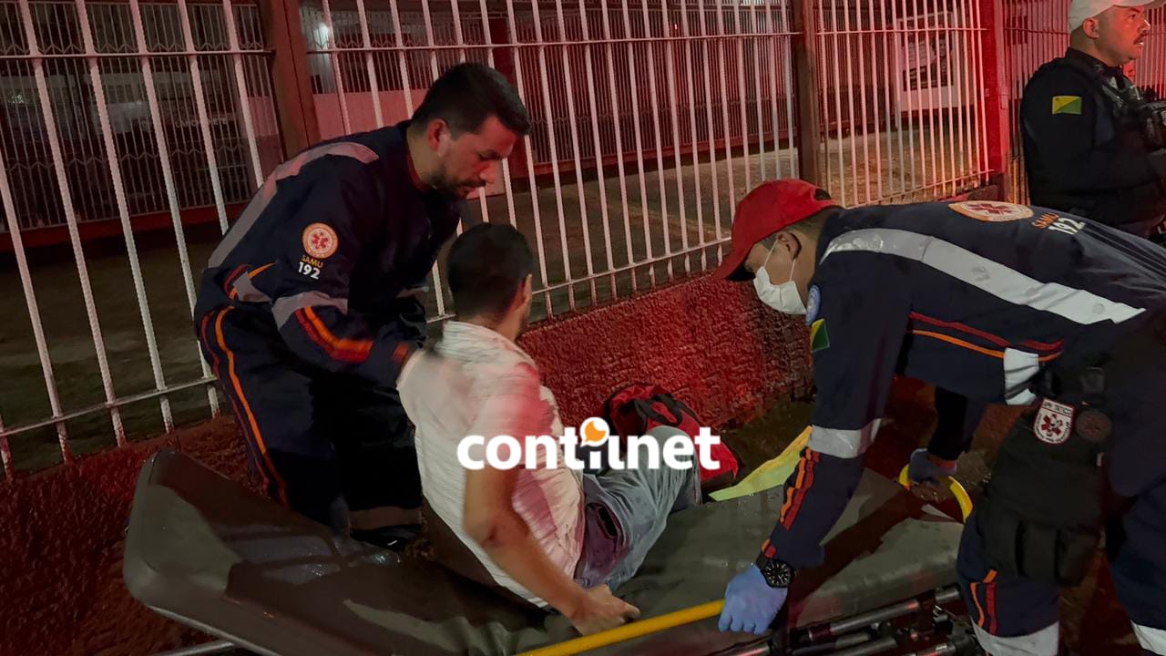 Motociclista supostamente alcoolizado perde o controle da moto, colide contra poste em Rio Branco