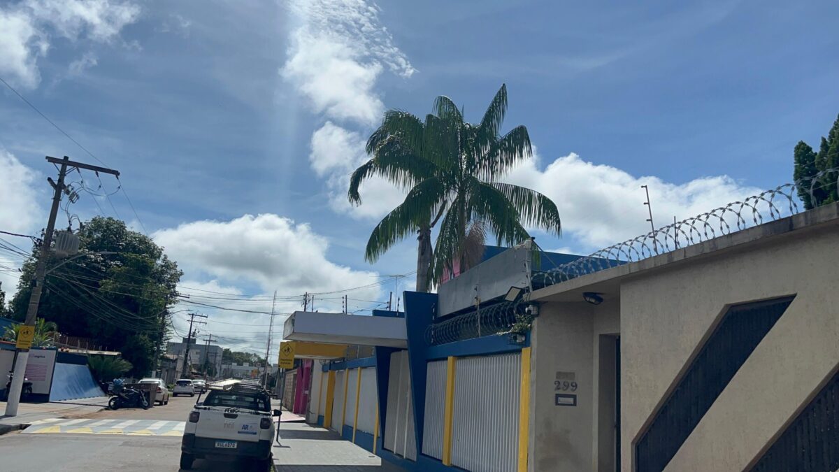 Princípio de incêndio em escola provoca evacuação e suspende aulas em Rio Branco
