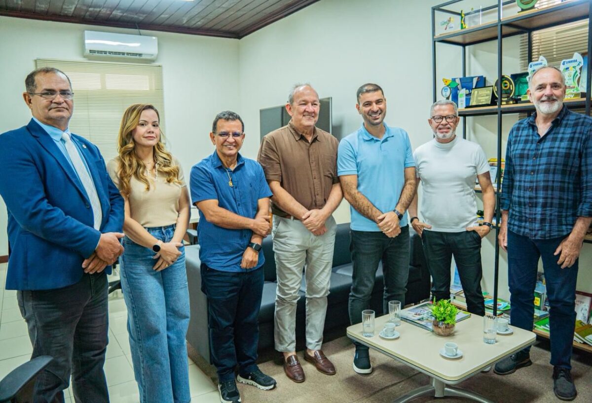 Executivo e Legislativo fortalecem agenda de projetos para 2026 no Acre