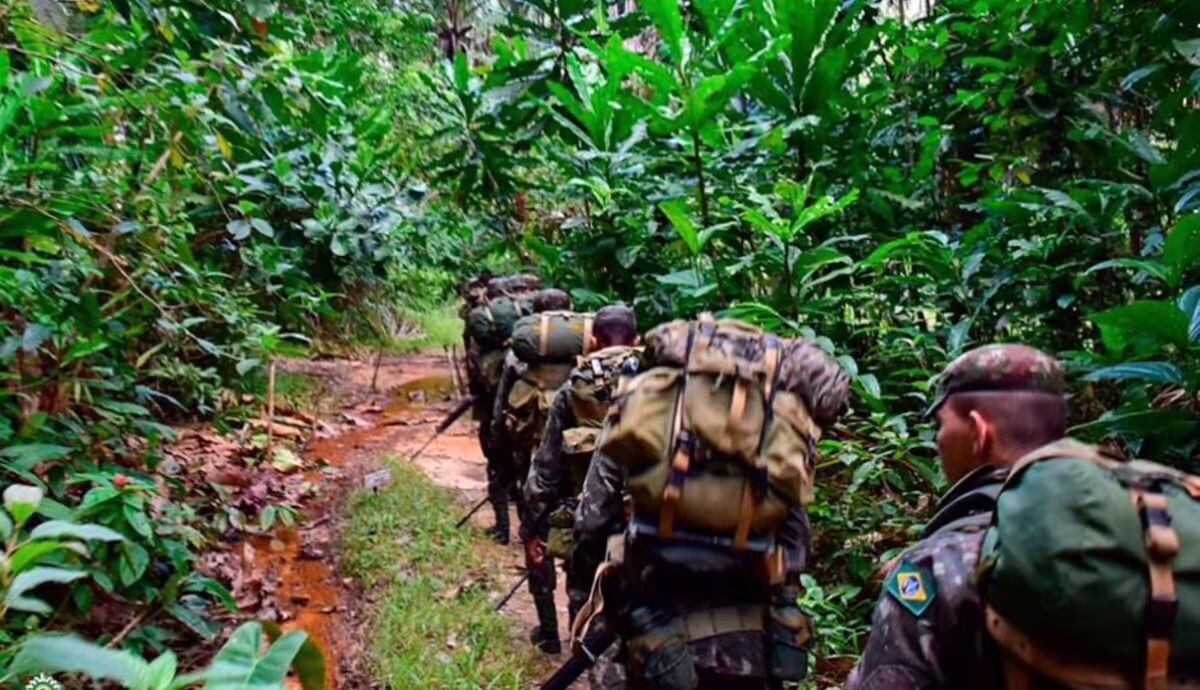 Forças de segurança realizam grande operação contra crimes ambientais e tráfico no Juruá