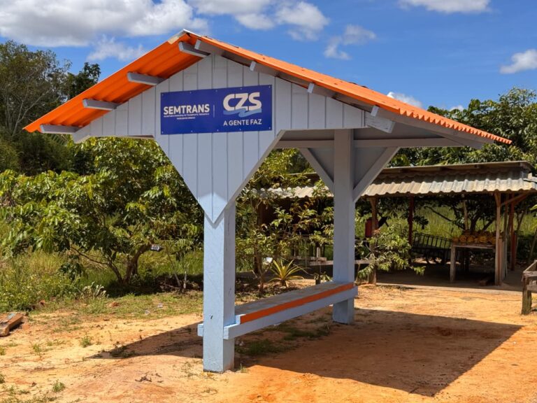 Prefeitura de Cruzeiro do Sul constrói novos abrigos de ônibus em parceria com o Detran