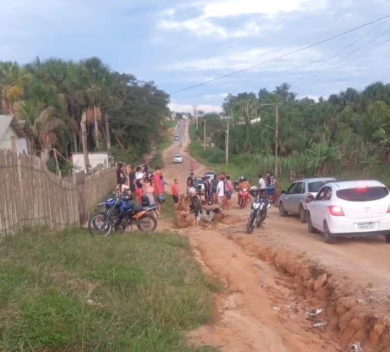 Acidentes deixam feridos e uma pessoa em estado grave no interior