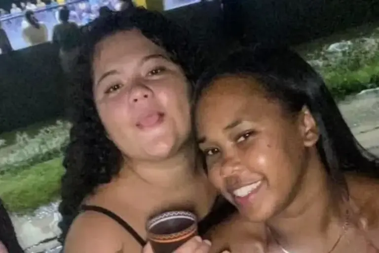 A Polícia Civil da Bahia avançou significativamente nas investigações sobre as mortes de Tamara Martins Guimarães (23 anos) e Elen Santos da Silva (21 anos).