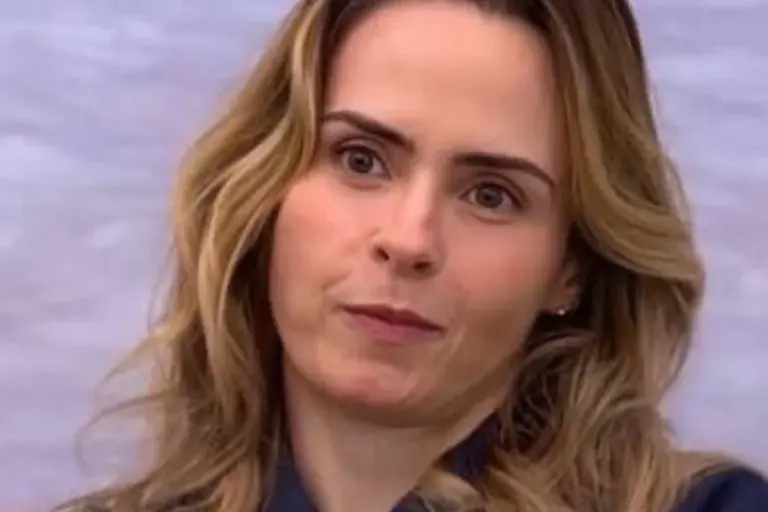 Ana Paula Renault abre o jogo e revela porque desistiu de ser mãe