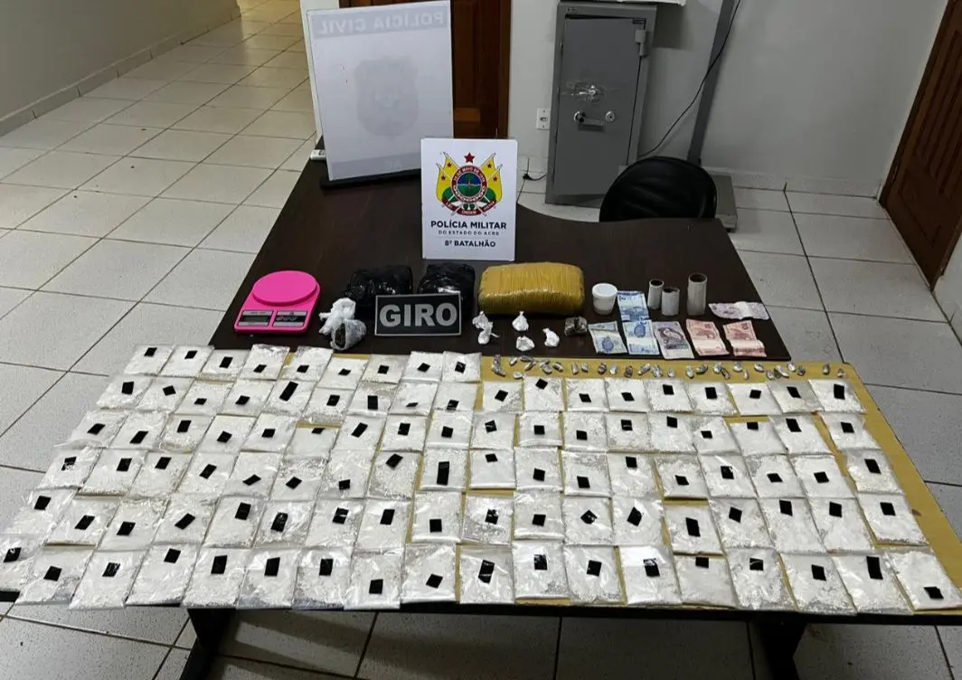 Polícia apreende grande quantidade de drogas em Sena Madureira