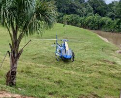 O resgate aéreo salva mulher em comunidade de difícil acesso