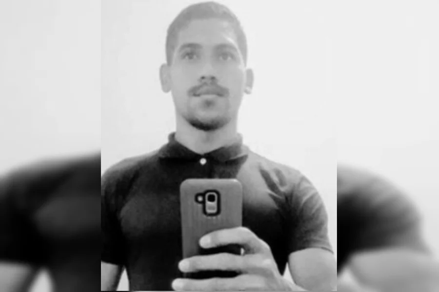 Antigo servidor do detran morre em ataque planejado por facção Antigo servidor do detran morre em ataque planejado por facção