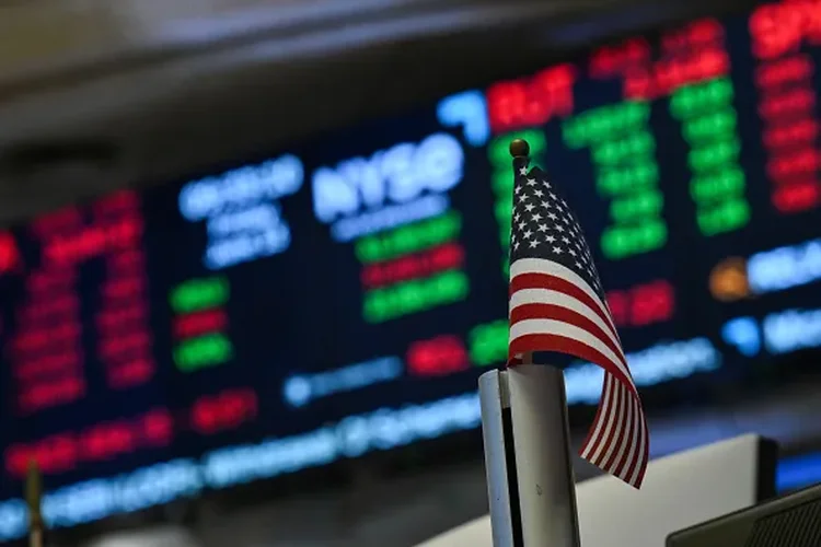 Bolsas de NY caem com impasse entre EUA e Irã