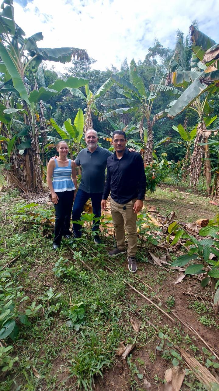 Com apoio de Luís Tchê, produtores acreanos alcançam certificação internacional de café