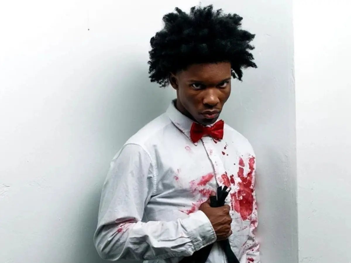 Cantor D4vd esquartejou adolescente com serra, diz Promotoria