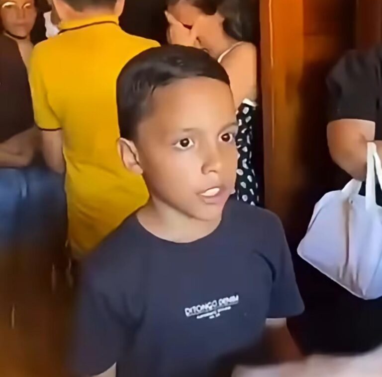 Despedida de menino ao pai em velório comove a internet