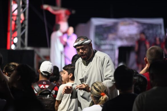 encenação (16) Encenação (16)