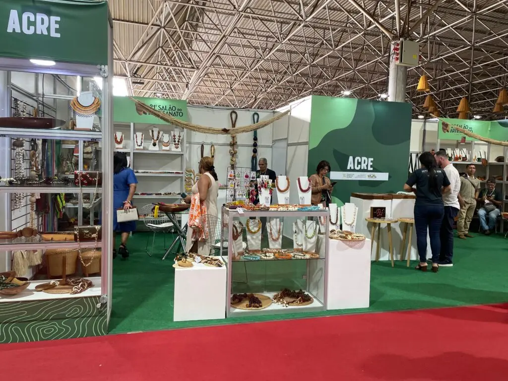 Artesãos acreanos faturam R$ 113 mil no Salão do Artesanato de Brasília