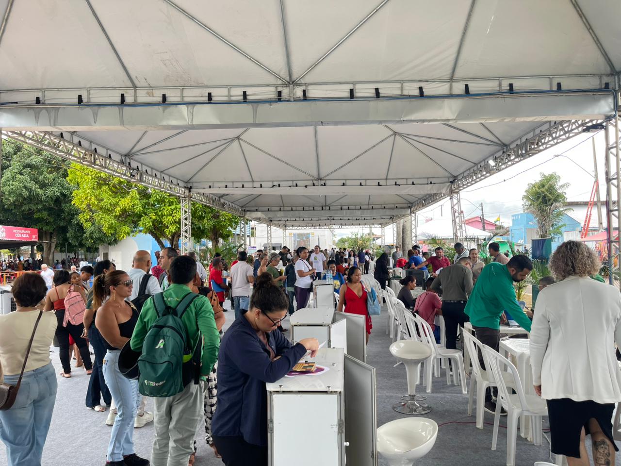 Governo Lula traz centenas de serviços gratuitos ao Acre nesta quarta