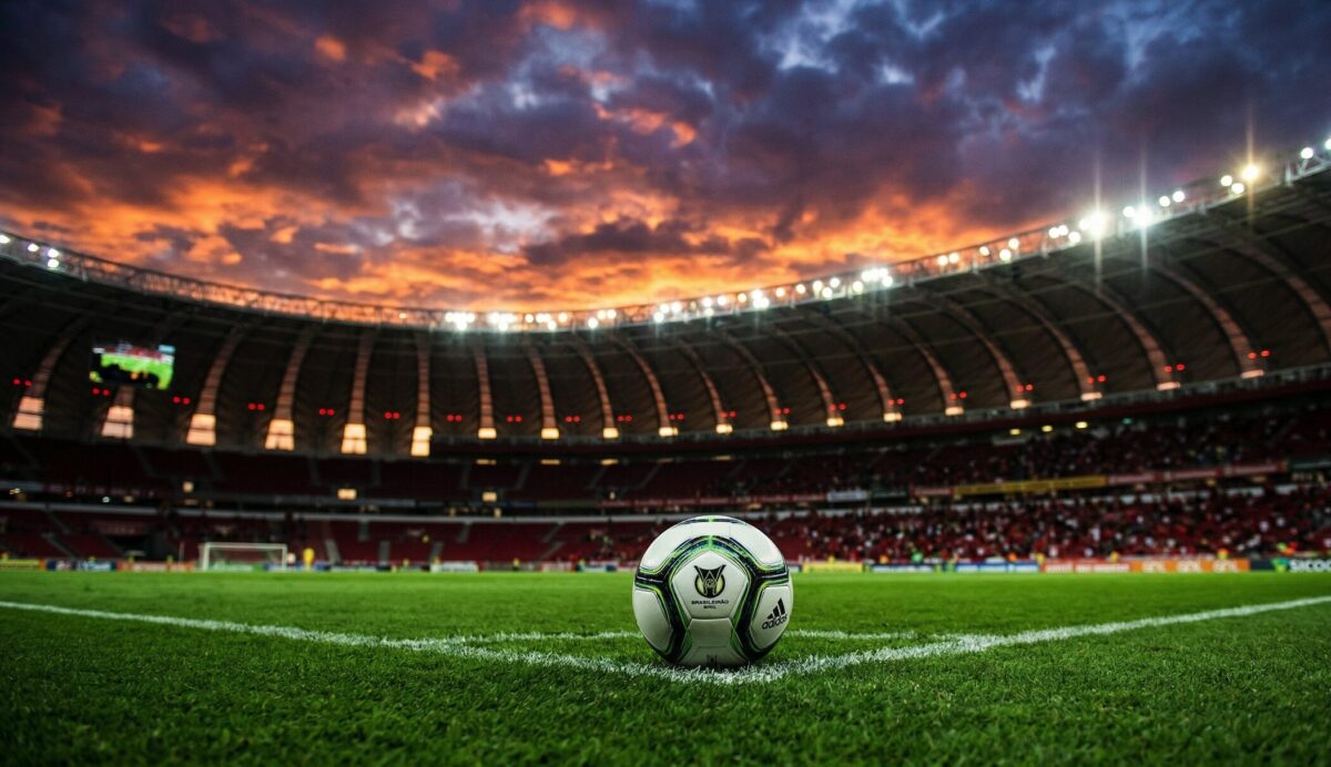Internacional x Grêmio onde assistir ao vivo pelo Brasileirão no Beira-Rio.